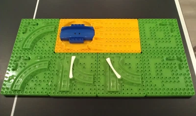 Mega Bloks Thomas and Friends Mountain Adventure REPLACEMENT Bases 7pcs - Image 1 of 4