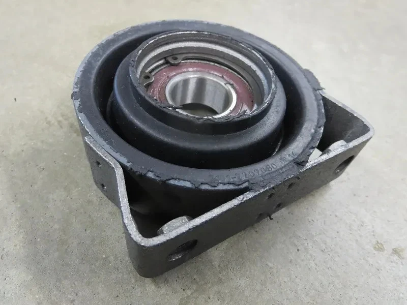 Soporte central eje transmisión Fiat 124 cupé Spider 124 con cojinete 1968-85 Foto 1 de 1