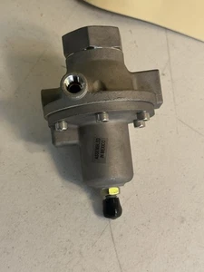 Fisher 1301F-1 - Picture 1 of 3