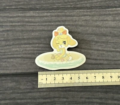 Animal Crossing | Isabelle Cute Sticker Decal | Great For Bottles, Laptops etc - Image 1 of 4