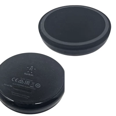 Belkin Boost Up Bold Universal Wireless Charging Pad Only 10W for Samsung iPhone - Image 1 of 4