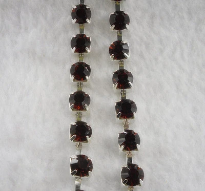 SS40 Cristal 8mm Estrás Cierre Plata Garra Cadena Disfraz Aplique Foto 1 de 4