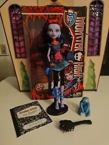 Monster High JANE BOOLITTLE basic eccellente mai giocata completa rara 2013 G1 - Foto 1 di 13