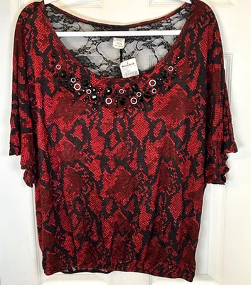 Blusa Hebilla Excursión Talla XL Roja Negra Piel de Serpiente Tachuelas Encaje Dolman Fiesta Top Nueva con Etiquetas De Colección Foto 1 de 4