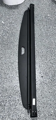 2013 2014 2015 2016 2017 Mercedes Benz GL350 GL450 Luggage Cover A1668100501 - Image 1 of 4