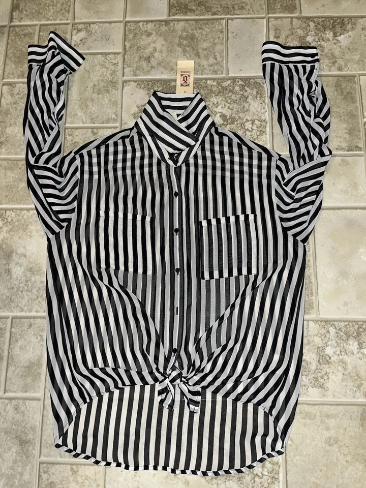 Nuevo con etiquetas Blusa Decree Transparente Camisa Abotonada Negra Blanca Rayas Grande Para Mujer’s  Foto 1 de 1