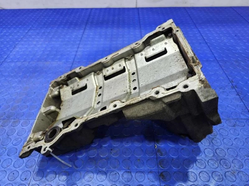 15-16 GMC Canyon 3,6 L 4x2 cárter de aceite de motor genuino OEM 12649901 Foto 1 de 4