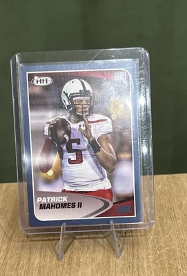 2017 Sage PATRICK MAHHOMES PREMIER DRAFT HIT (RC) Blue - Image 1 of 2