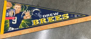VINTAGE NWT DREW BREES ROOKIE NFL COLLECTOR PLAYER PENNANT GOLD NUMBERED TO 100! - Picture 1 of 5