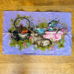 Toalla de té de cocina de lino irlandés para anidar pájaros púrpura impresiones textiles - Imagen 1 de 7