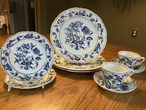 BLUE DANUBE JAPAN 10 PCS. 3 DINNER PLATES, 2 BREAD & BUTTER, 2 CUPS & 3 SAUCERS - Picture 1 of 6