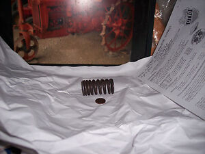 R RC RO RV RI RE Case tractor valve spring new copy of 68035C Waukesha Flat Head