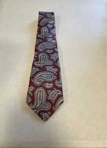 Yves Saint Laurent Mens tie, paisley des - Picture 1 of 3
