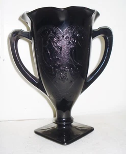VINTAGE LE SMITH GLAS VASE VIKTORIANISCH DAMEN DUNKLES AMETHYST DESIGN NR - Bild 1 von 9