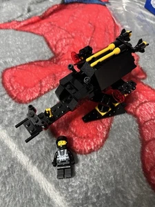 LEGO Blacktron Space Alienator (6876) Missing 1 Piece with minifig - Picture 1 of 4