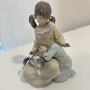 FIGURA LLADRO VINTAGE "HERMANA PEQUEÑA" #1534 EN PERFECTO ESTADO - Imagen 1 de 12