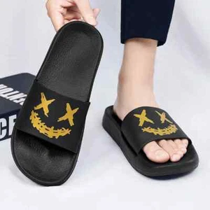 Pantofole Uomo Indossate Esternamente Estive Trendy Infradito Bagno Antiscivolo - Foto 1 di 25
