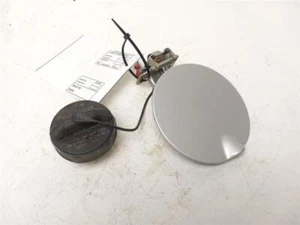 2009 CHRYSLER TOWN COUNTRY FUEL FILLER DOOR 55743 - Picture 1 of 8