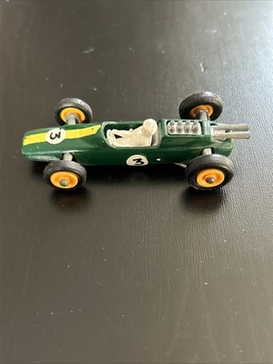 Vintage Matchbox Lesney No. 19 Lotus F1 Green Racing Car With Driver England - Image 1 of 4