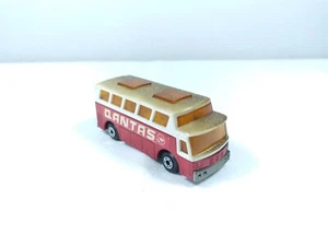 Vintage Matchbox Superfast No 65 Airport Coach QANTAS - Picture 1 of 7
