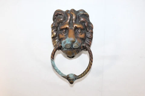 LARGE ANTIQUE BRONZE VICTORIAN LION HEAD ARCHITECTURAL SALVAGE DOORKNOCKER Cover