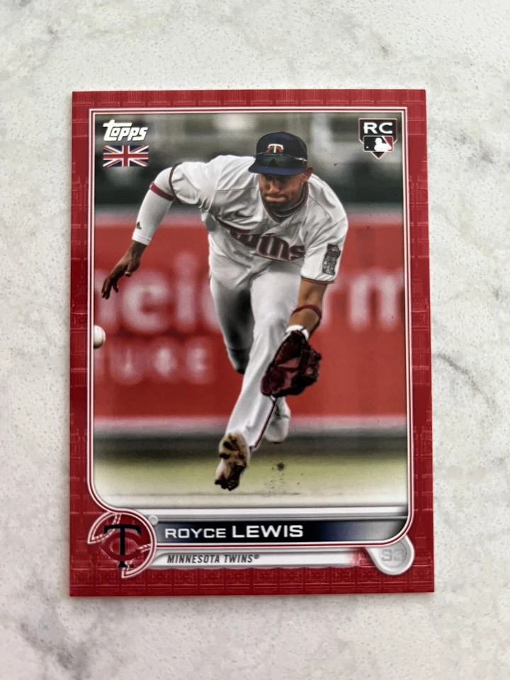 Royce Lewis RC Topps UK Edition Big Ben #137 1/99! - Image 1 of 3