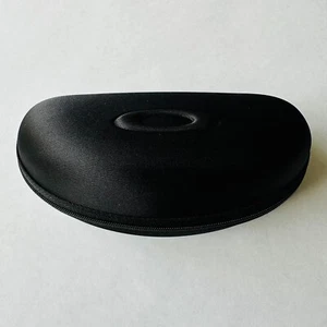Authentic Oakley Turbine Rotor Soft Vault Sunglass Case Black Hollow Zippered - Picture 1 of 3