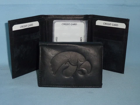 IOWA HAWKEYES   Leather TriFold Wallet    NEW    black 3 Cover