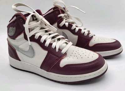 Air Jordan 1 Mid SE Granate Blanco Plata GS Talla 6Y Juvenil AJ1 Foto 1 de 4