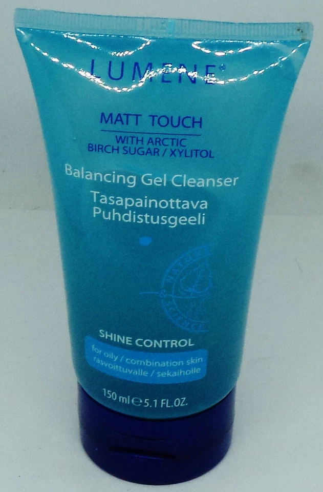 Gel limpiador equilibrador LUMENE Matt Touch limpia maquillaje impurezas suavemente Foto 1 de 1