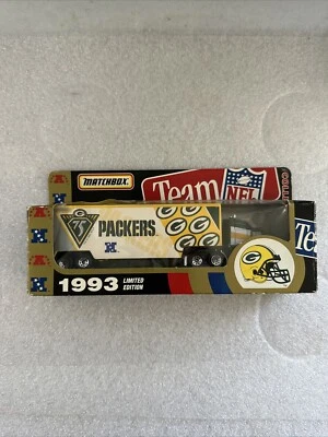 1993 Matchbox Green Bay Packers Die Cast Tractor Trailer Limited Edition 75 - Image 1 of 4