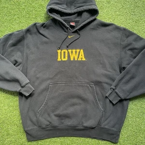 Vintage Y2K Nike Iowa Hawkeyes Center Swoosh Hoodie XL Black Pullover 2000s - Picture 1 of 6