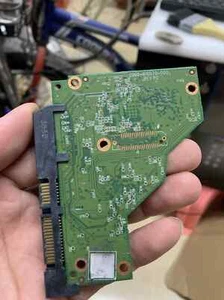 2060-810070-000 REV P0 PCB Board Hard Disk Circuit Board HDD Logic Controller - Afbeelding 1 van 2