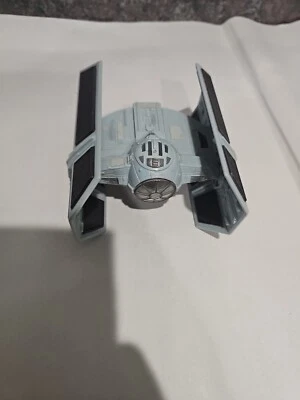 Star Wars - Darth Vader’s Tie Fighter de 1995 Star Wars Action Fleet (más pequeño) Foto 1 de 4