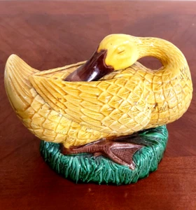 Late 1800s - Early 1900s Chinese Quing Dynasty Export Porcelain Duck Figurine - Picture 1 of 13