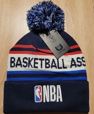Sombrero/Gorro de Invierno NBA Nuevo Negro, Rojo, Blanco y Azul Baloncesto Talla Única Nuevo con Etiquetas Foto 1 de 2