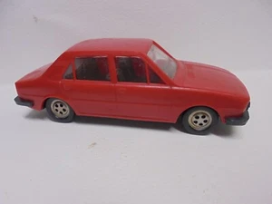KDN Kaden Miniauto 1/43 Plastik Skoda 120 LS Tschechoslowakei Prag - Bild 1 von 5