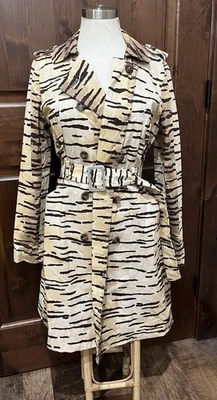 Love Moschino Ladies Size 8 Trench Coat Animal Stripe Lightweight Mobwife - Image 1 of 4