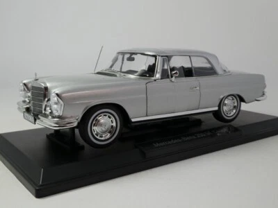 Norev Mercedes Benz 250 SE Coup� silver metallic 1969 1/18 183765 - Immagine 1 di 4