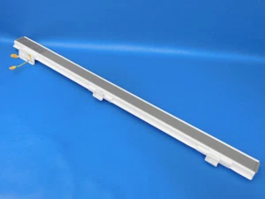 Hisense Refrigerator HRM260N6TSE Door Flipper Mullion - Picture 1 of 3