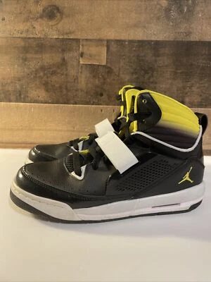 Talla 6 Y Jordan Flight 97 Amarillo Vibrante Foto 1 de 4