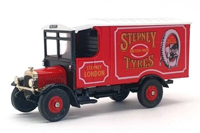 Corgi 13cm Long Diecast C931 - Thornycroft Van Stepney Tyres - Red/White - Photo 1/4