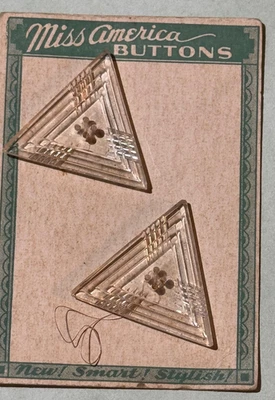 VTG Art Deco Clear Glass Etched Triangle Dimensional Buttons set of 2 carded - Image 1 of 4