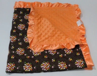 Manta de bebé marrón naranja satinado borde con volantes floral pequeña flor Minky Dotty Foto 1 de 4