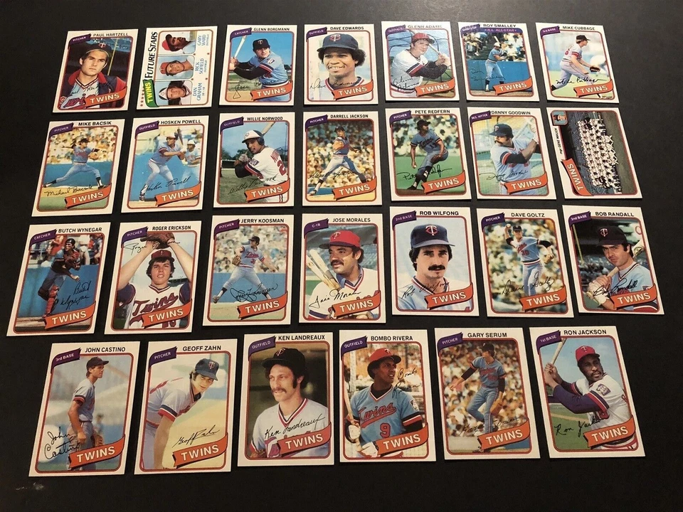 1980 Topps MINNESOTA Twins ПОЛНЫЙ Командный НАБОР из 27 карт Дэйв ГОЛЦ Рой СМОЛЛИ - Изображение 1 из 1