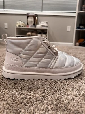 UGG Hombre Neumel LTA Peace Camo 1136591 Talla 13 Foto 1 de 4