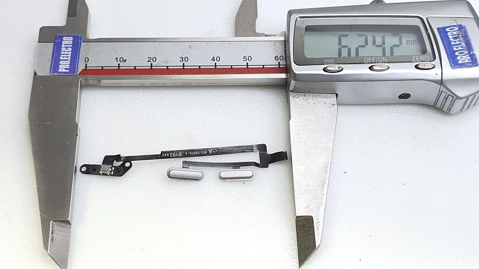 Pulsante Argento Power APPLE Ipad 6A A1893 A1954 821-00976-A - Immagine 1 di 1