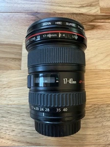Canon EF 17-40mm f/4 L USM 17-40mm f/4 L USM Lens with Caps - Picture 1 of 5