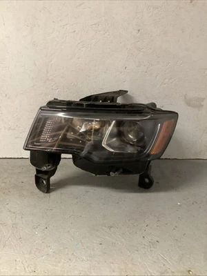 Jeep Grand Cherokee 2016-2021 izquierda izquierda izquierda izquierda lado del conductor recambio negro Foto 1 de 4