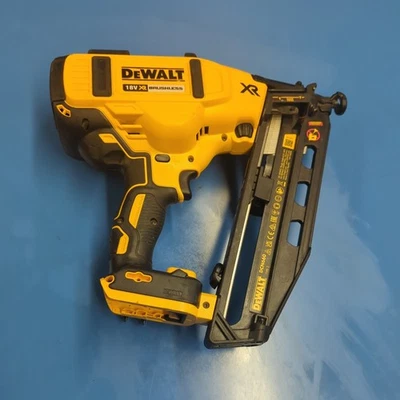 DeWalt XR 18V 16Ga Brushless Fix Nailer (DCN660N) (Tool Only) - Image 1 of 4